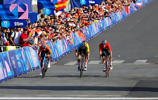 Chasing a silver medal "if there is no speed" - Voss won a medal for the Dutch in the Olympic road race