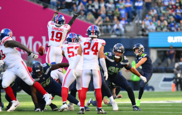 Why was the Giants' game-winning field goal allowed to count against the Seahawks?