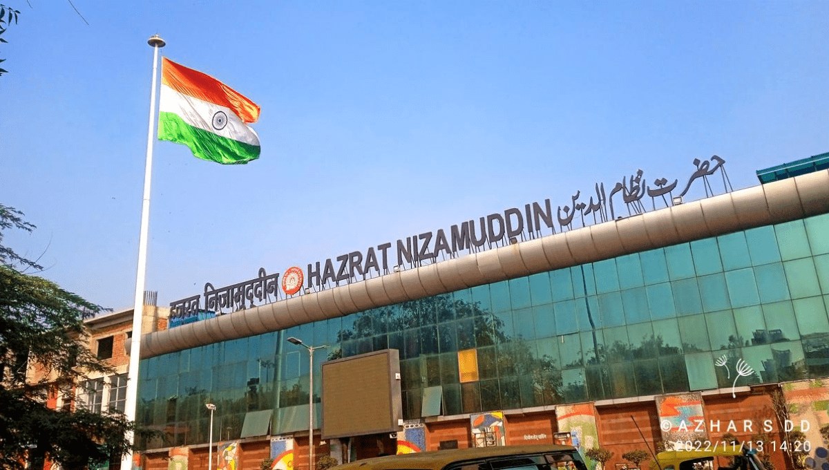 Hazrat Nizamuddin Railway Station
