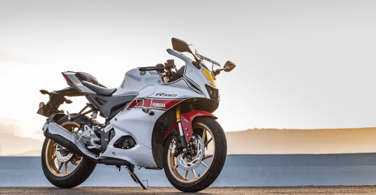 R15