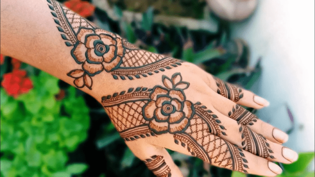 Flower Simple Mehndi Design 