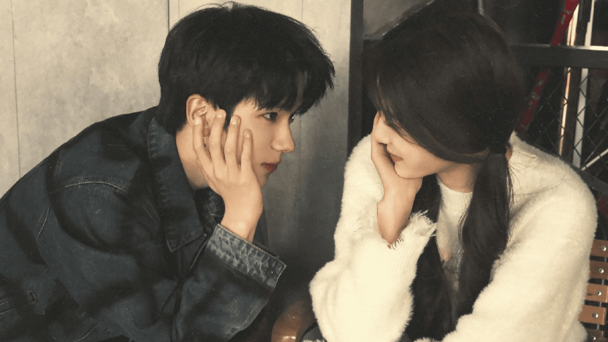 Romantic Shayari Hindi